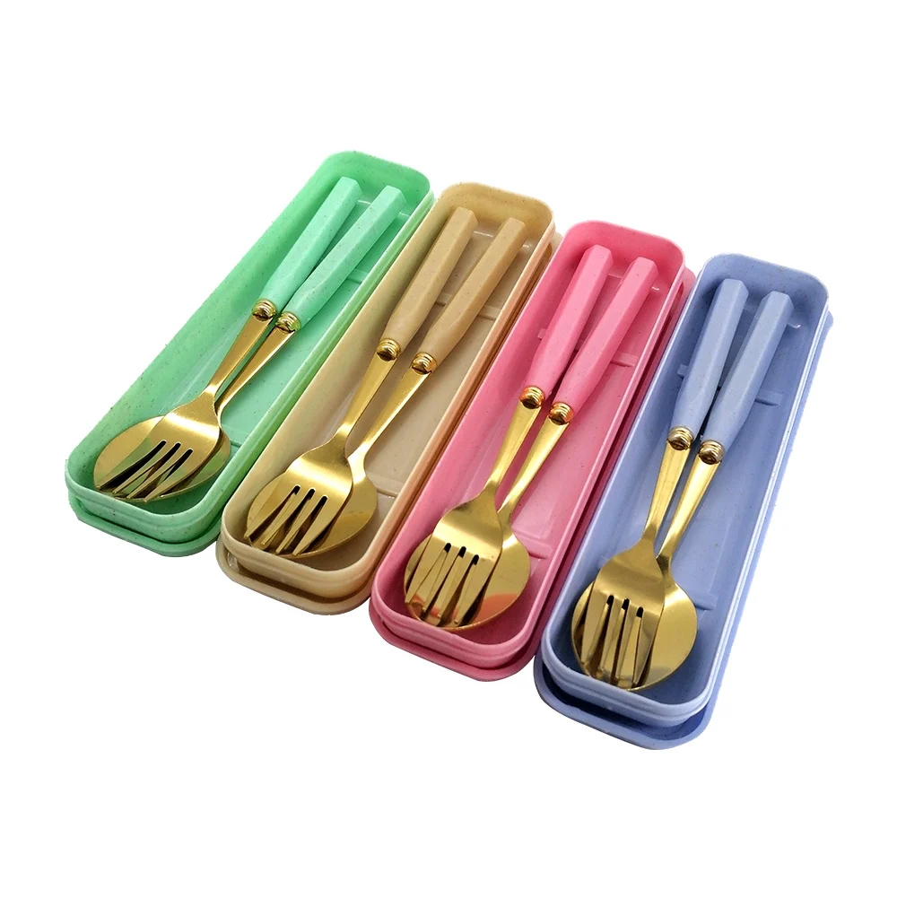 Estuche con 2 cubiertos, cuchara y tened...