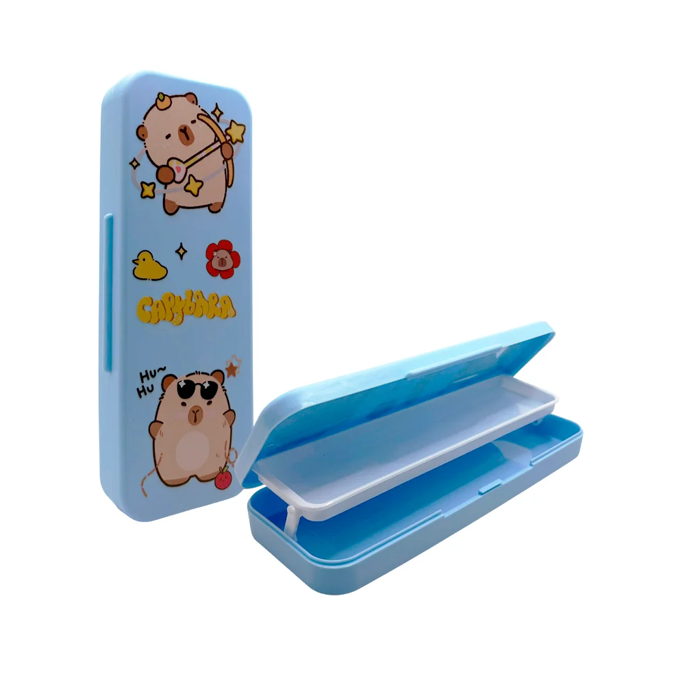 Lapicera de plástico con 2 niveles y estampado de capibara, variedad de modelos y colores / 3390-7kp