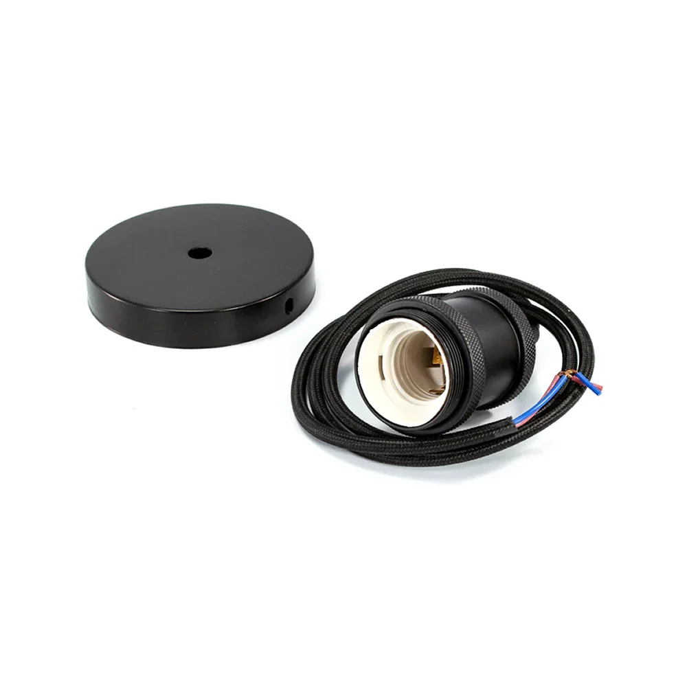 Socket metálico con cable tipo cuerda y base colgante en color negro mate / 411018