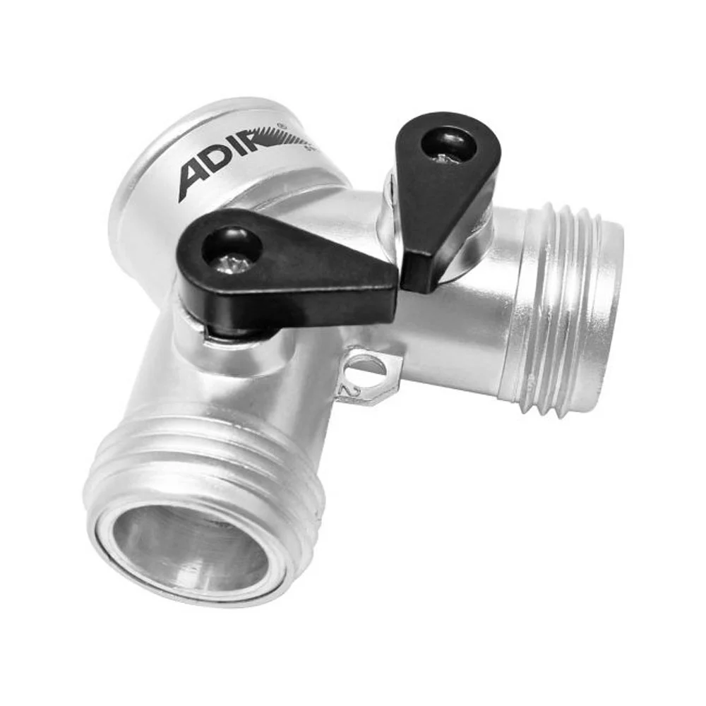 Adaptador metálico en forma de "y" con acabado cromado y válvula de cierre independientes para conectar 2 manguera / adir