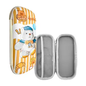 1pza Lapicera ovalada con relieve 3d, malla interna y estampado de pe…