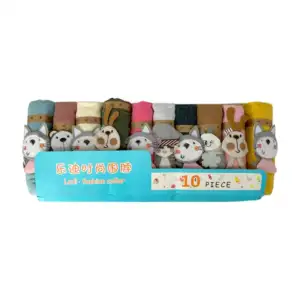 Paquete con 10 pañuelos infantiles para el cuello con adorno de anima…