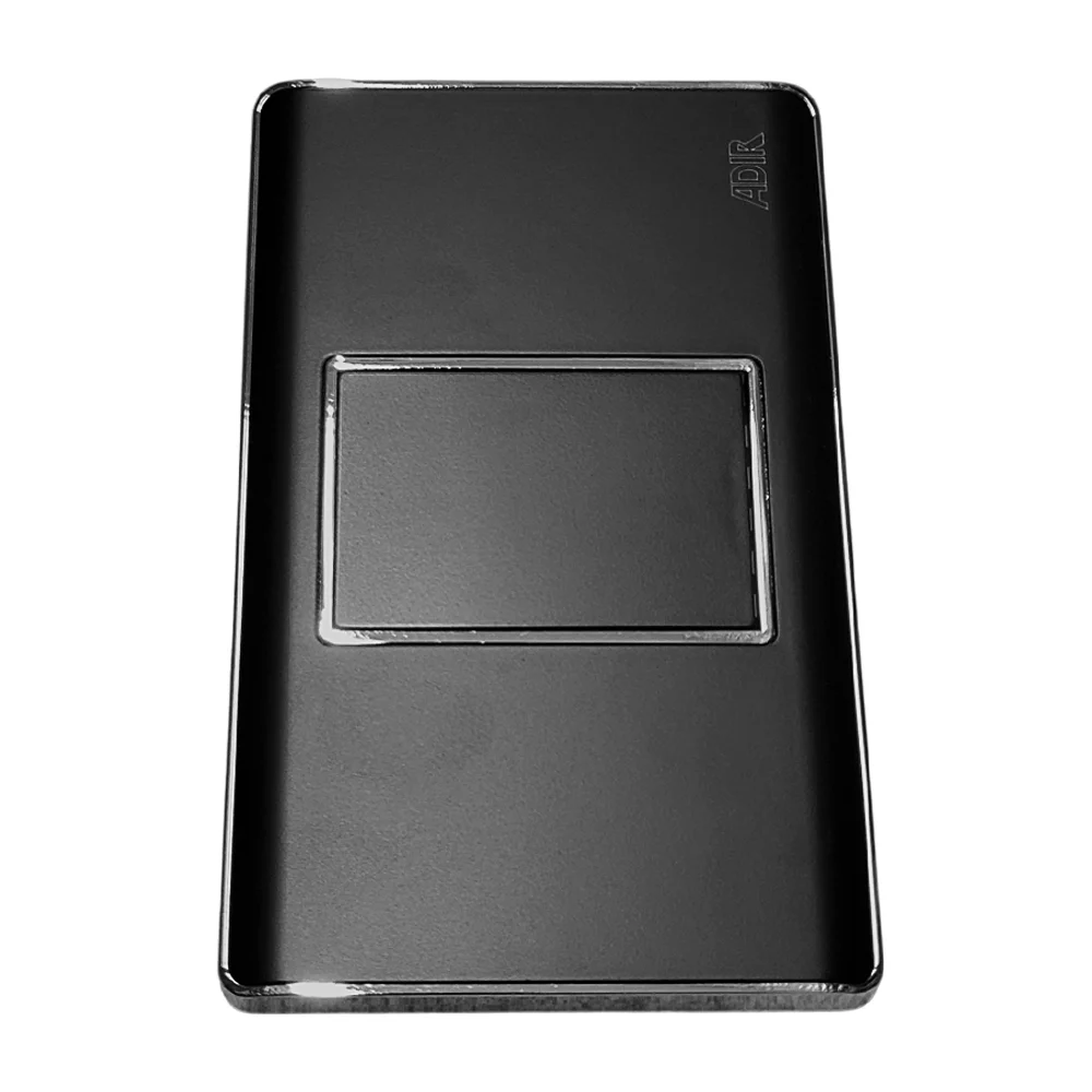 Placa con apagador sencillo, color negro con marcos plateados / 9846