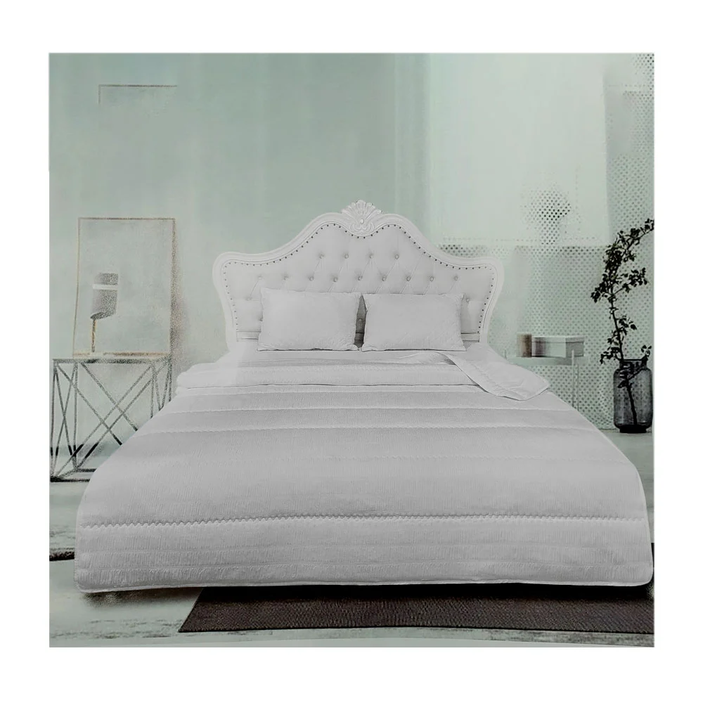 Colcha acolchada cubre cama color blanco / almo.20
