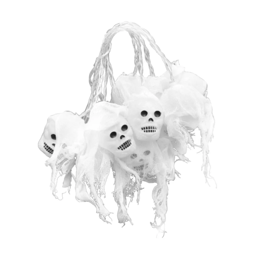Serie guirnalda led de pila con diseño de calaveras y tela blanca / bt-1884