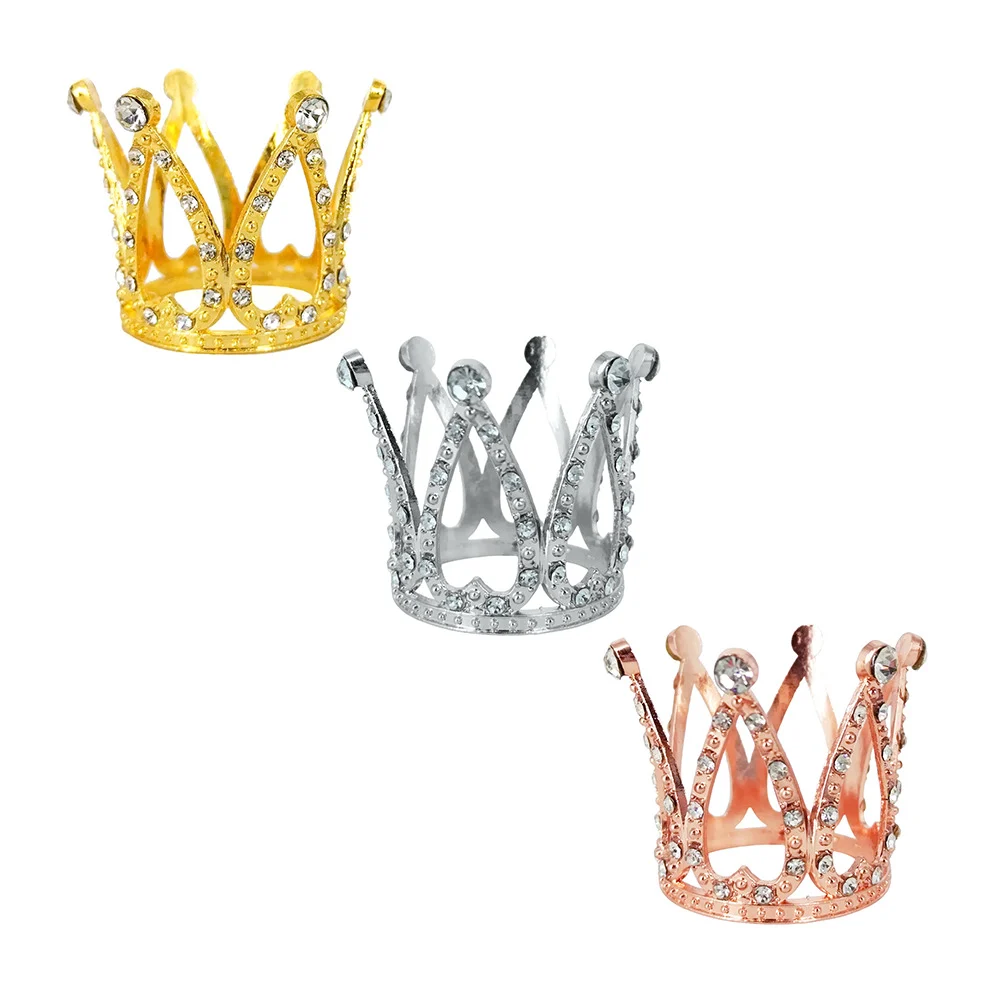 Mini corona 6 picos de metal 3.5 x 3.2 cm con pedrería para decoración, variedad de colores / bt-2194