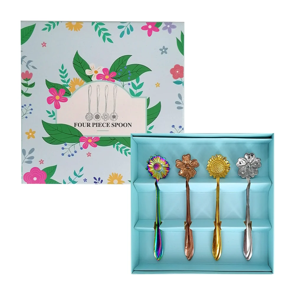 Juego de 4 cucharas metálicas en forma de flor, variedad de diseños y colores / four piece spoon