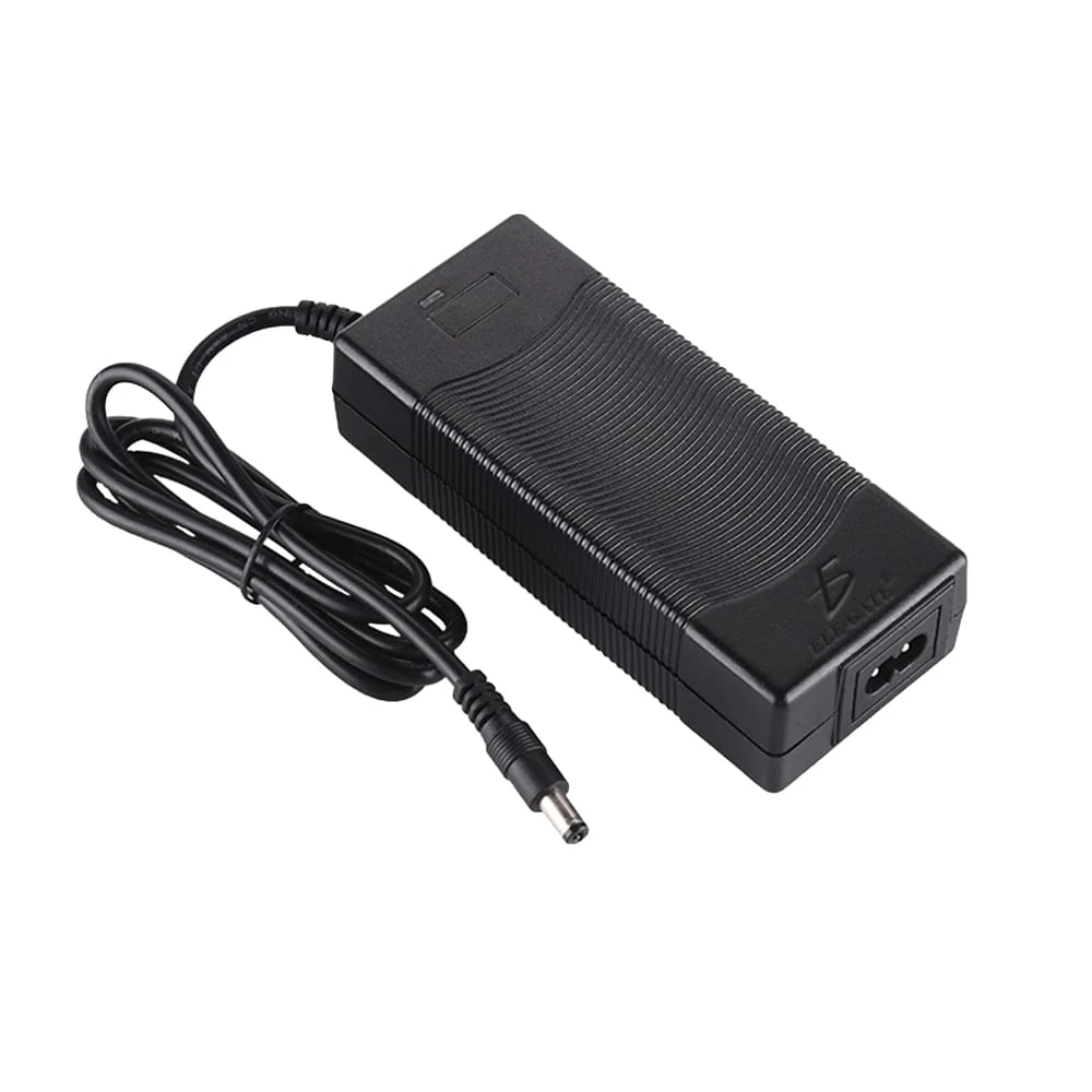 Cargador de 42v-1.5a con protección sobre corriente para patineta eléctrico-scooter / ch.106