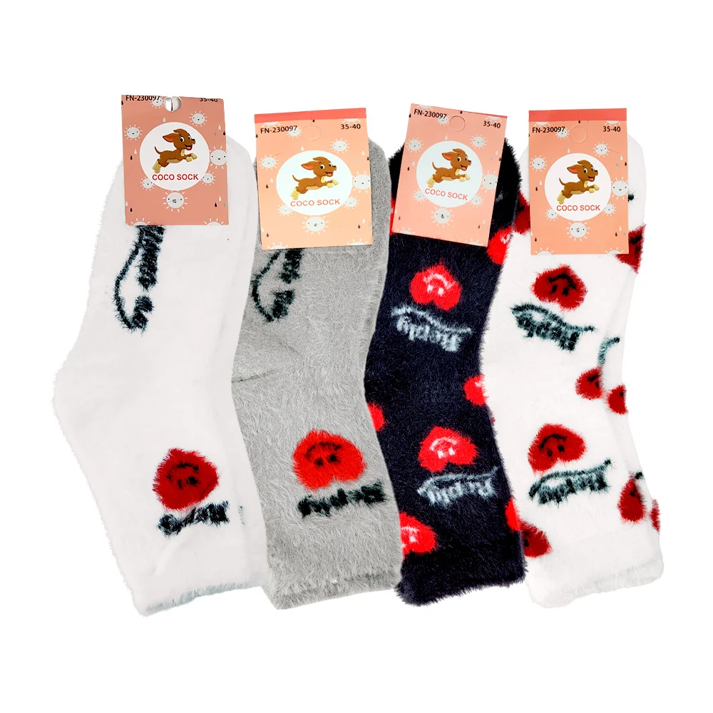 Par calcetines afelpados talla 35-40 con estampado de corazones, variedad de colores / fn-230097