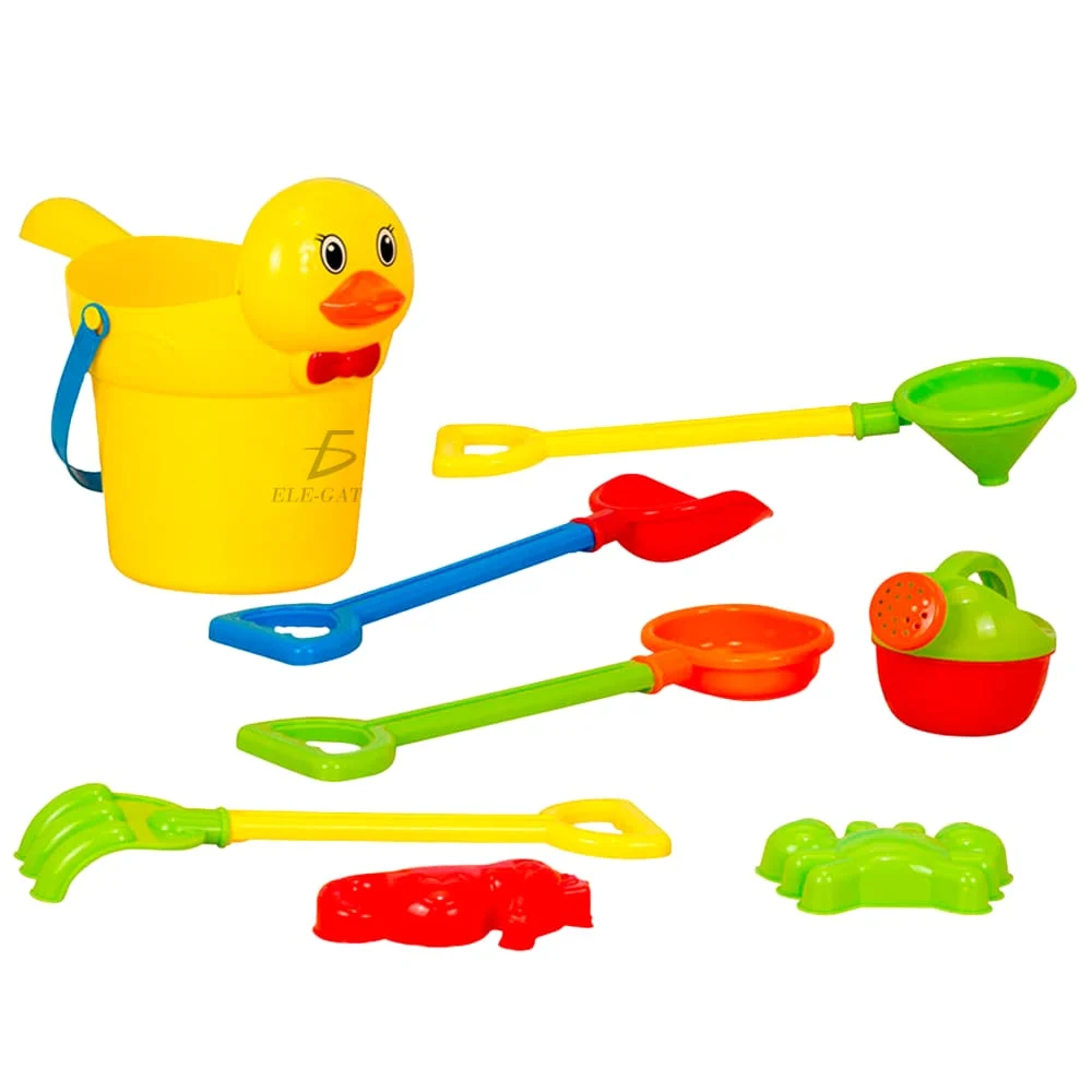 Set de playa con cubeta en forma de patito, 4 palas diferentes, regadera y 2 moldes de figura / jug.t838