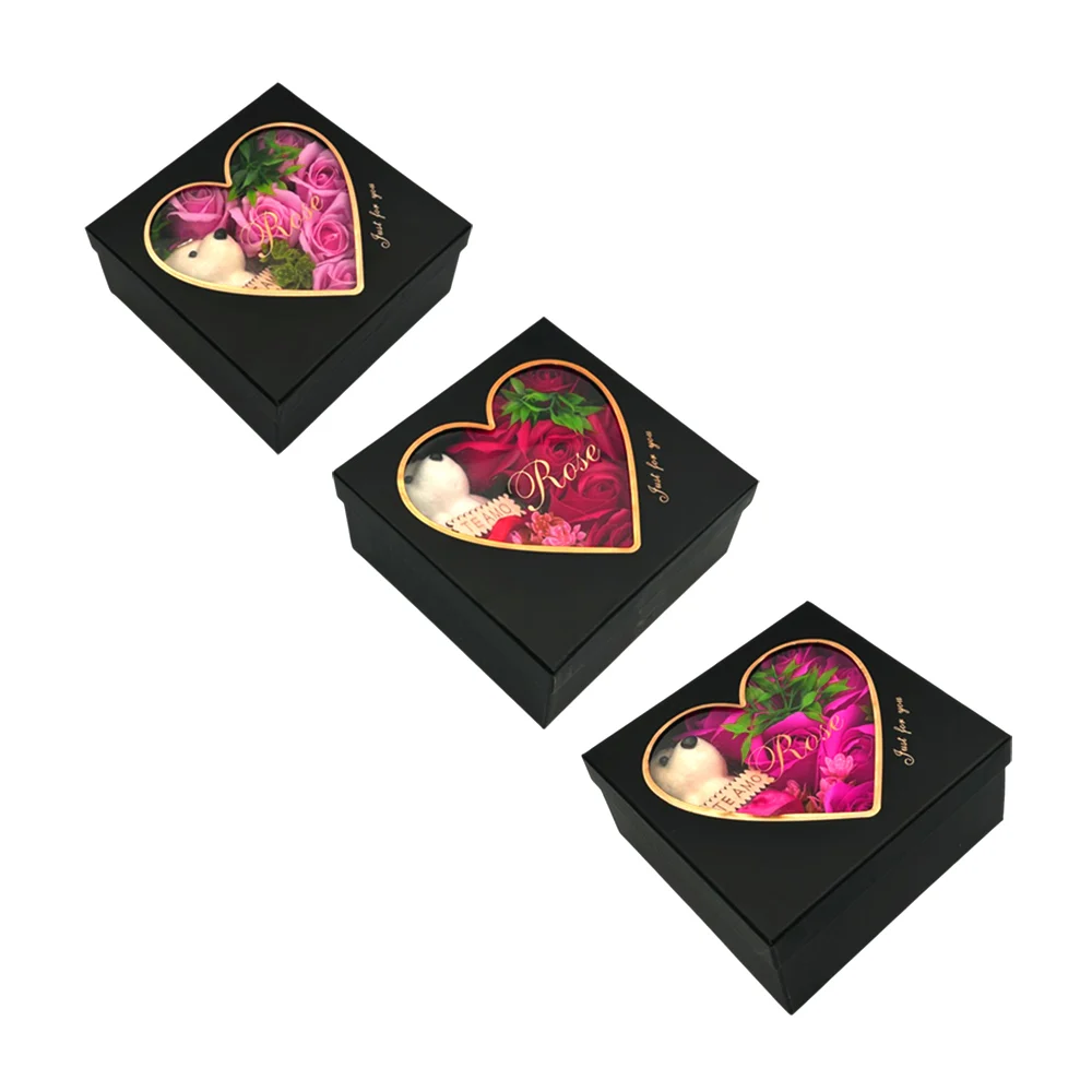 Estuche cuadrado con ventana en forma de corazón, 7 rosas artificiales, oso de feliz día y luces led decorativas, variedad de colores / just for you / qr-313 / mqj-55