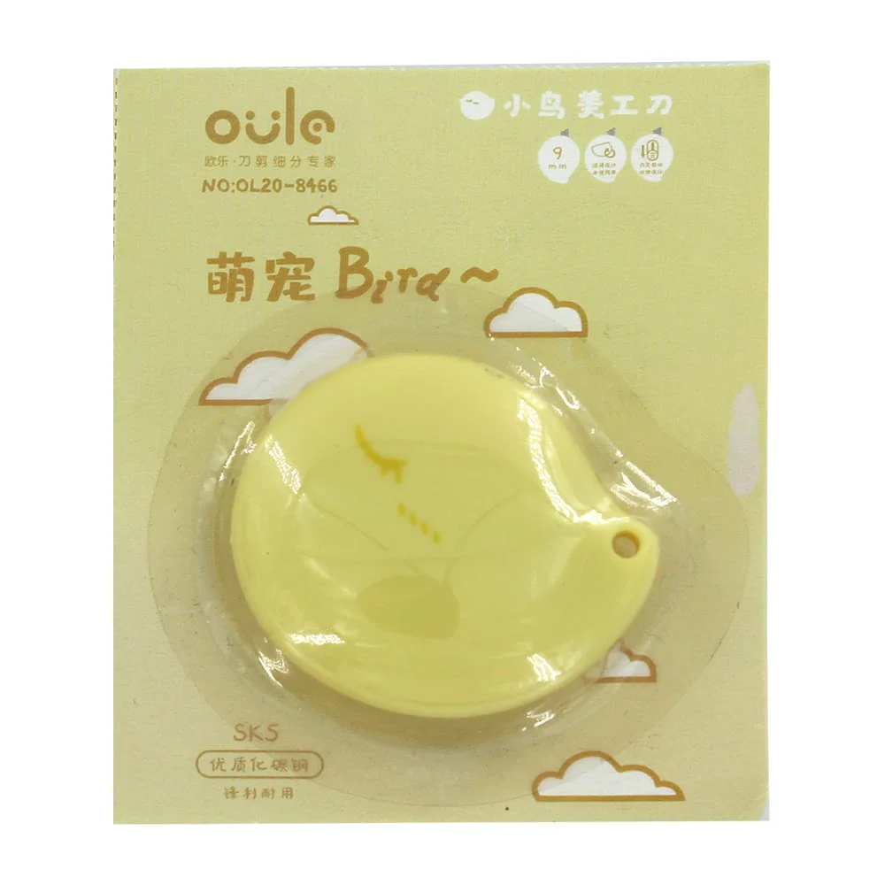 1pza Navaja cutter retráctil oula con mango de plástico, variedad de colores / ol20-8466