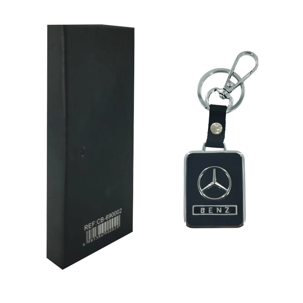 Llavero placa rectangular 5x4cm de tipo cuero con logo estrella de 3 picos y nombre marca de auto / cb-690002