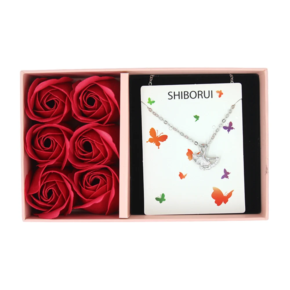 Caja de regalo estuche con 6 flores rosas eternas artificiales + cadena collar con dije, variedad de diseños / best wishes