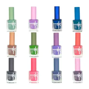 Esmalte para uñas, en tono matte o metálico de 15 ml, variedad de col…