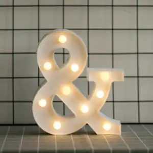 Lámpara de escritorio, con forma de & / led.54.&