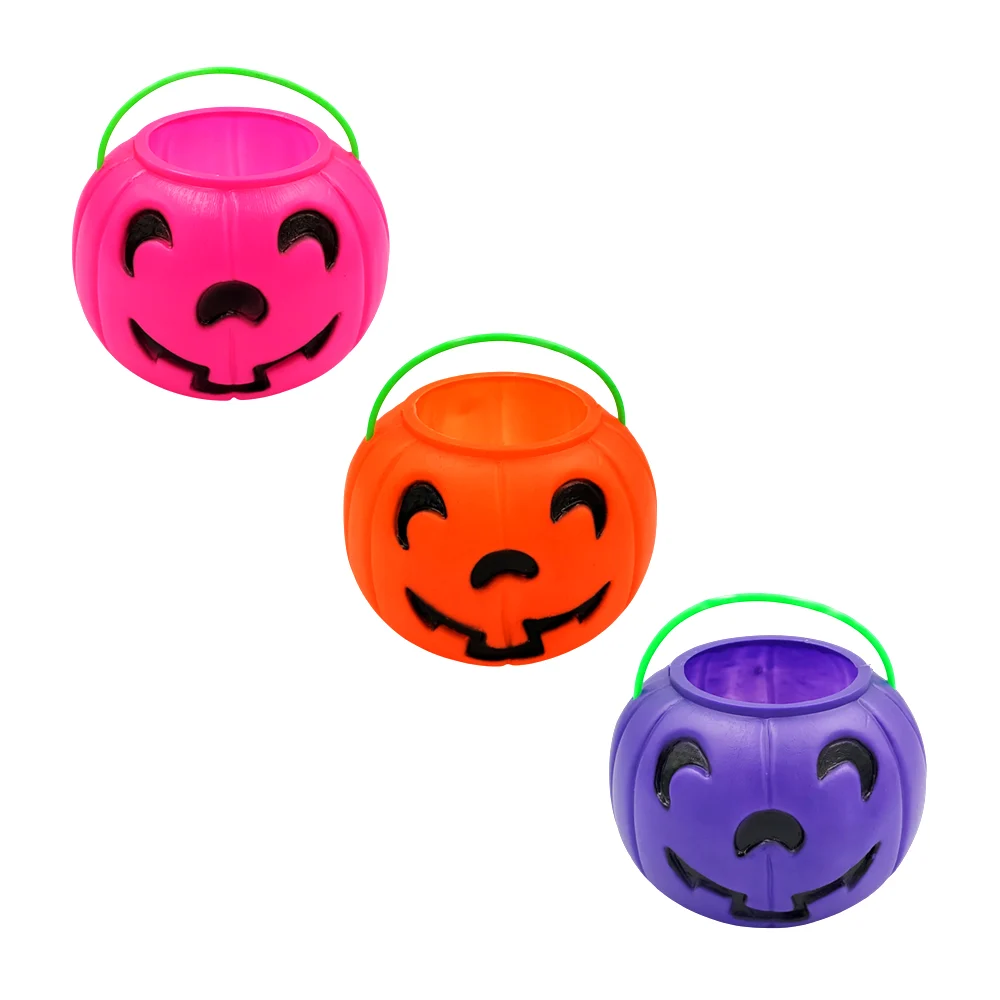 Calabaza mediana de halloween con cara f...
