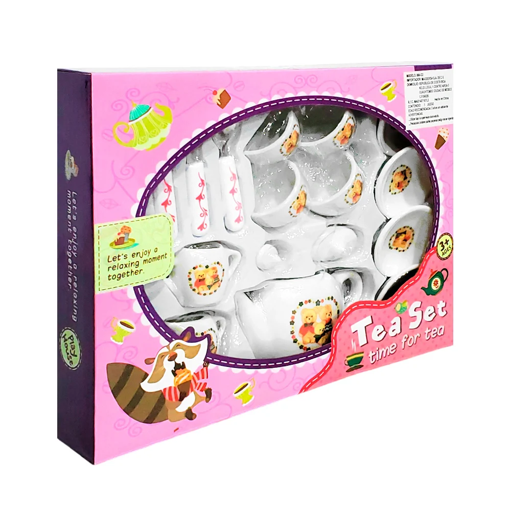 Blíster infantil con utensilios de porcelana, platos y tazas estampadas para té