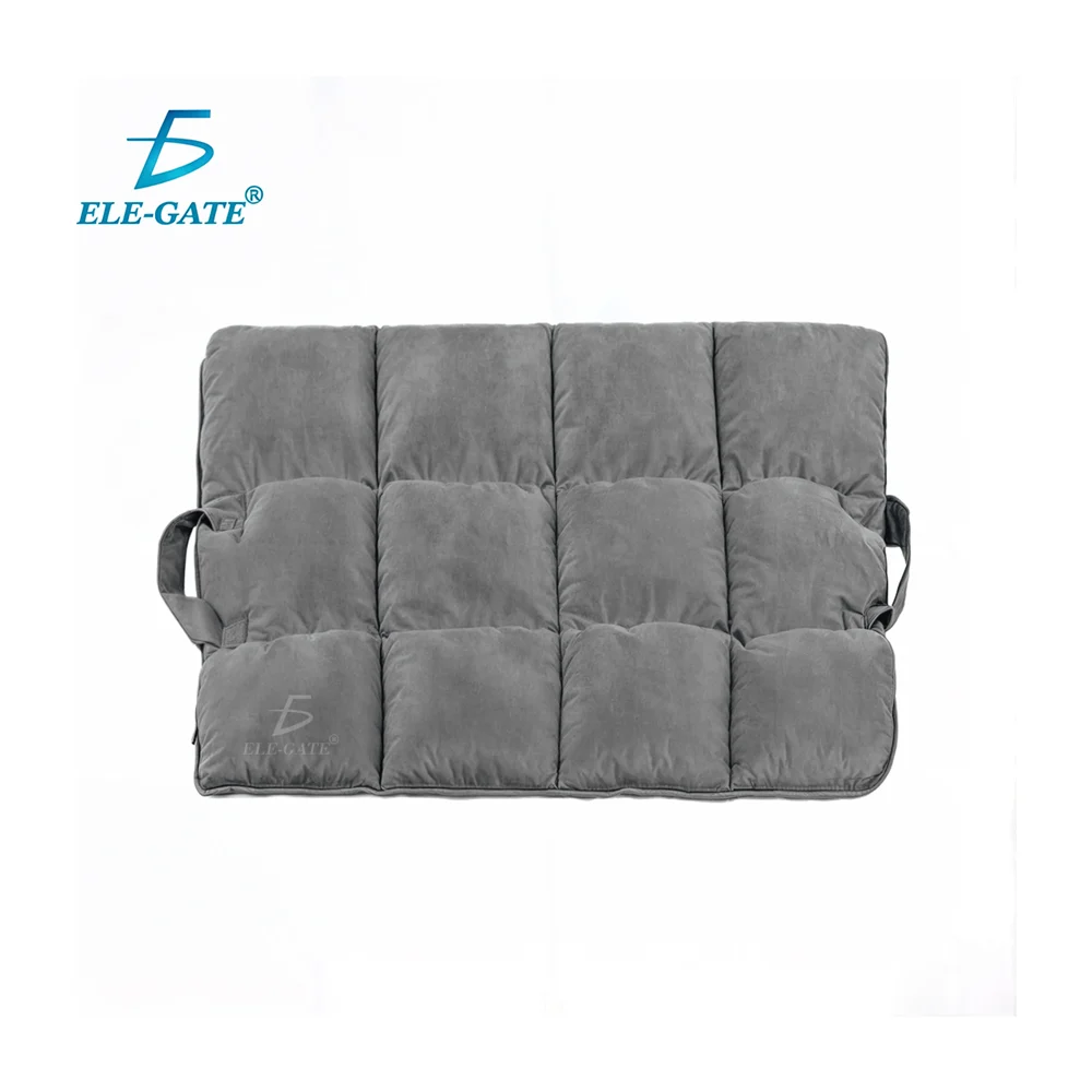 Cama tipo tapete impermeable acolchado de 90x67cm con agarradera para perro grande / mas.38