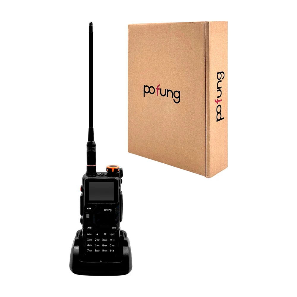 Radio walkie talkie con botones frontales, mini pantalla led y base de carga