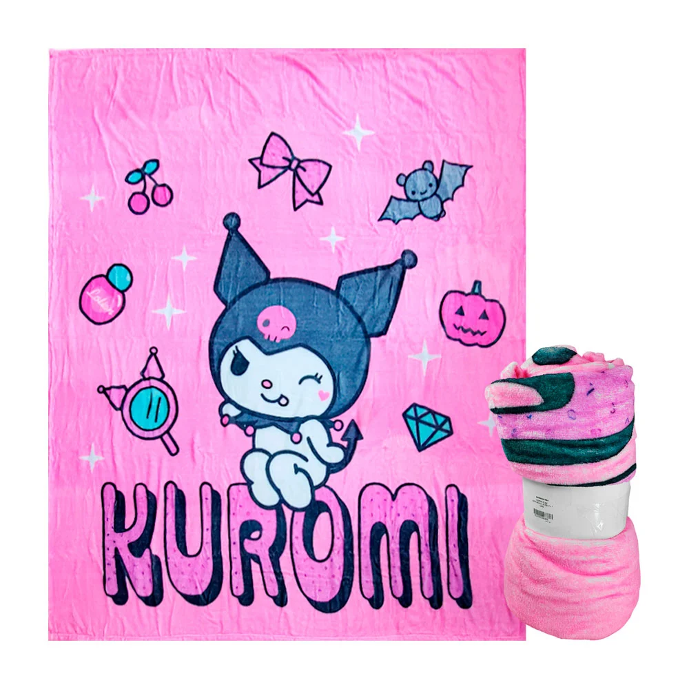 Cobija / cobertor afelpado con estampado de kuromi en fondo rosa con patrón